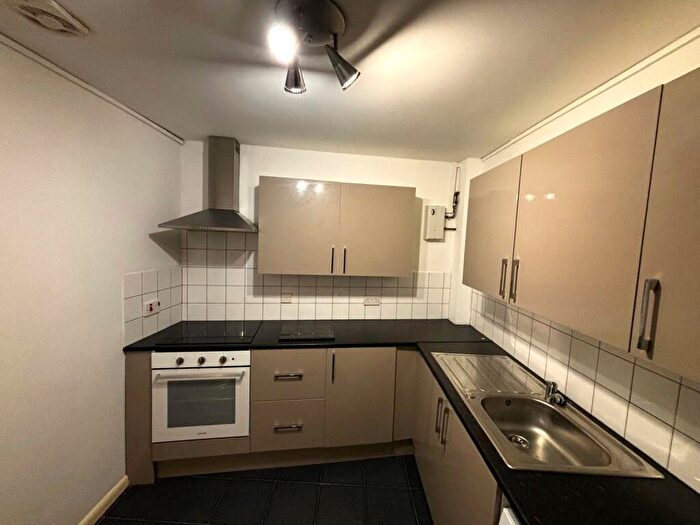 1 Bedroom Flat To Rent In Bridge Street, Rothwell, Kettering, NN14