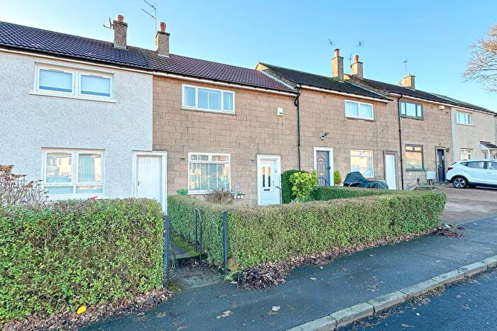 2 Bedroom Terraced House For Sale In Abbeylands Road, Hardgate, Clydebank, G81