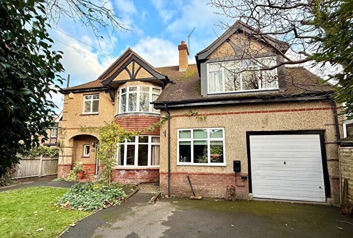 5 Bedroom Detached House For Sale In Anglesey Road, Alverstoke, Gosport, PO12