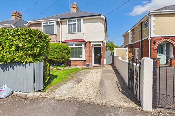 2 Bedroom Semi Detached House For Sale In Whitby Grove, Rodbourne Cheney, Swindon, SN2