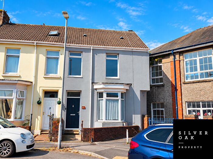 3 Bedroom End Of Terrace House To Rent In Coldstream Street, Llanelli, Carmarthenshire, SA15