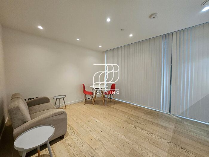 1 Bedroom Flat To Rent In The Lighterman Building, London, SE10