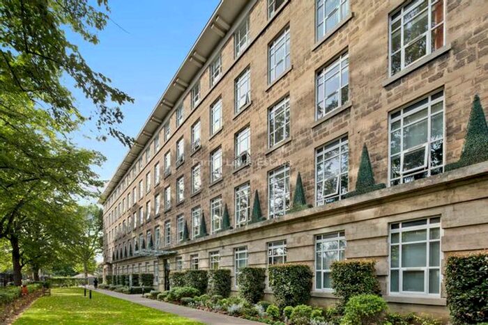 3 Bedroom Flat To Rent In Bromyard Avenue, Acton, W3