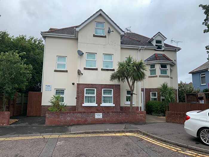 1 Bedroom Flat To Rent In Lowther Gardens, Bournemouth, BH8