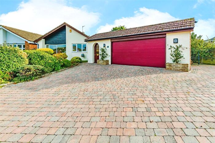4 Bedroom Bungalow For Sale In Nelson Close, Biggin Hill, Westerham, TN16
