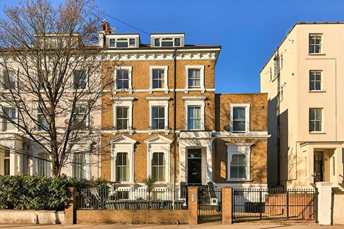 Flat To Rent In Camden Road, Camden, N7