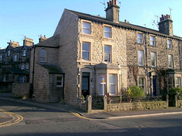 2 Bedroom Apartment To Rent In Cheltenham Mount, Harrogate, HG1