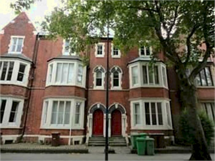 3 Bedroom Flat To Rent In Forest Road West, Arboretum, NG7