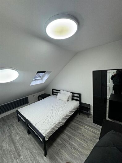 Studio To Rent In Glenny Road, Barking, IG11