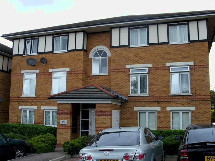 1 Bedroom Flat To Rent In Harry Court, Rickard Close, Hendon, London, NW4