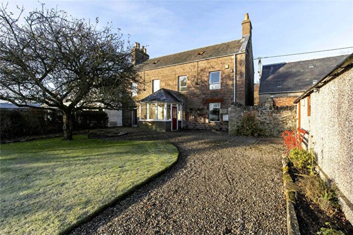 3 Bedroom Semi-Detached House For Sale In Cowgate, Southbank, Errol, Perth, PH2