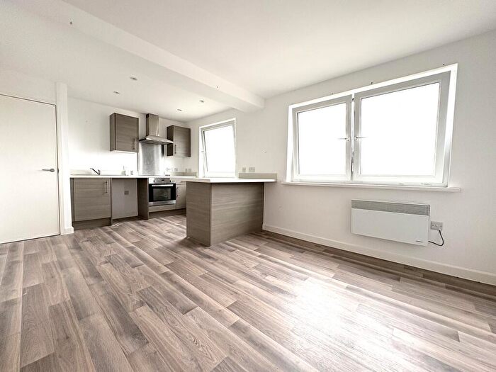 1 Bedroom Apartment To Rent In Parkwood Rise, Keighley, BD21