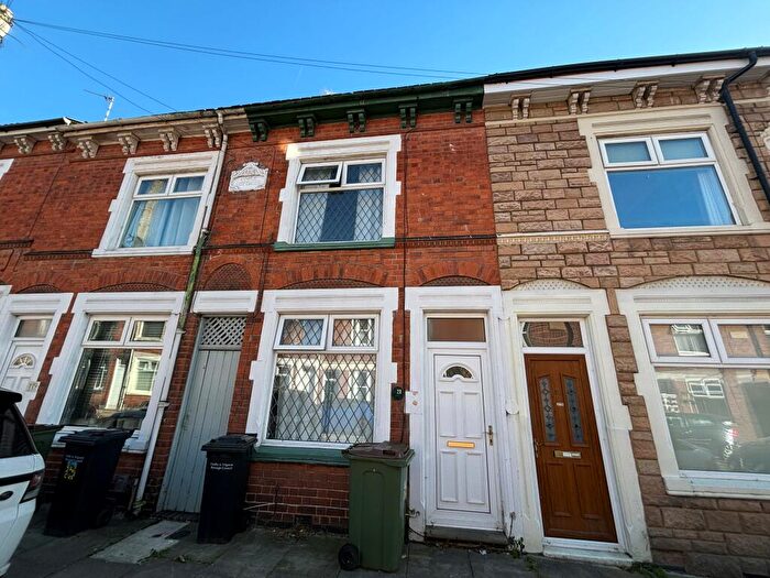 2 Bedroom Terraced House To Rent In Garden Street, Wigston, Leicestershire, LE18