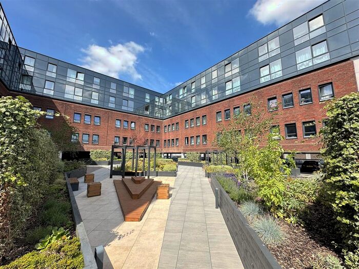 2 Bedroom Flat To Rent In Pembroke Broadway, Camberley, Surrey, GU15