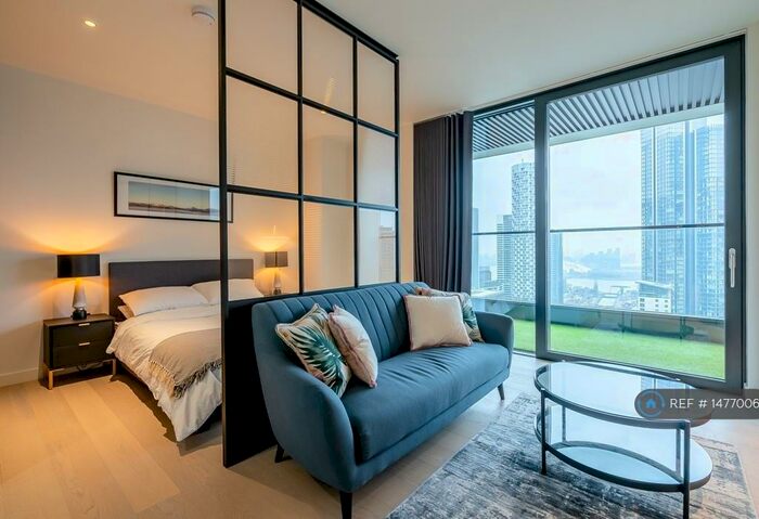 Studio To Rent In Wardian London, London, E14