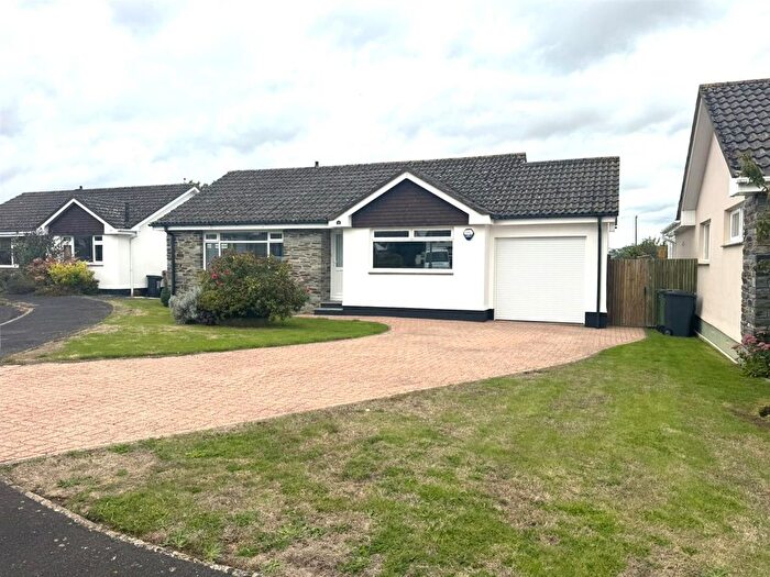 3 Bedroom Bungalow To Rent In Bickington, Barnstaple, EX31
