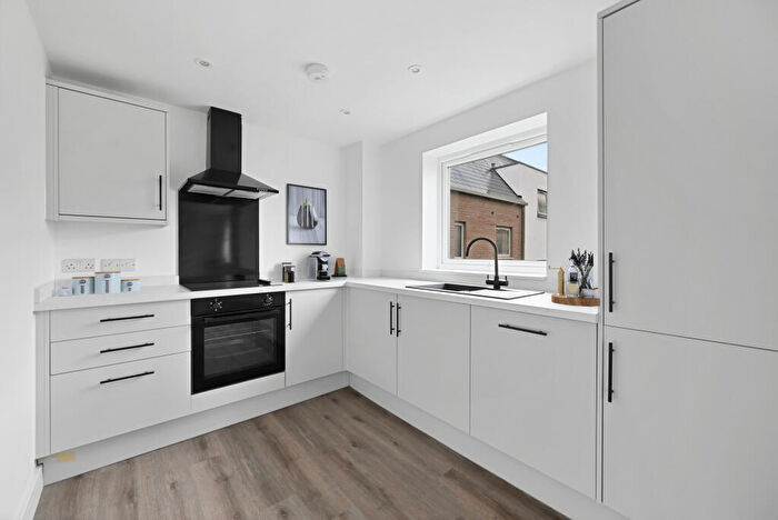 2 Bedroom Apartment To Rent In Guild House, Oundle Road, Peterborough, PE2