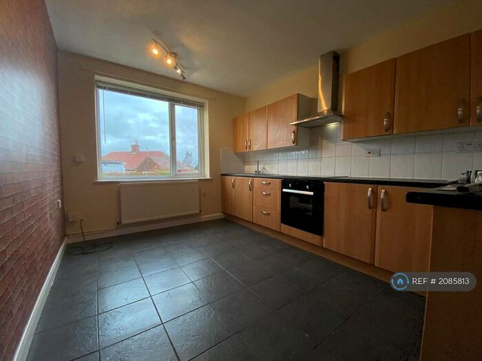 3 Bedroom Semi-Detached House To Rent In Felley Avenue, Kirkby-In-Ashfield, Nottingham, NG17