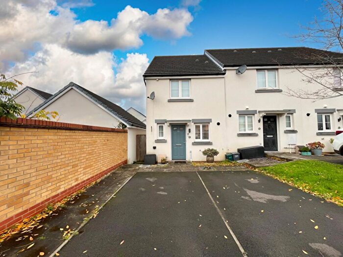 2 Bedroom End Of Terrace House For Sale In Badgers Brook Rise, Cowbridge, The Vale Of Glamorgan, CF71