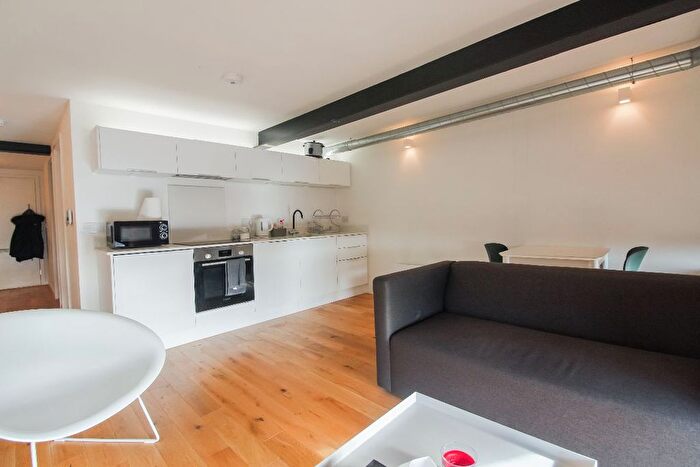 1 Bedroom Flat To Rent In Elisabeth Mill, Elisabeth Gardens, Stockport, SK5