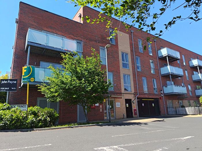 1 Bedroom Flat To Rent In Barracouta House, Black Prince Street, London, SE18