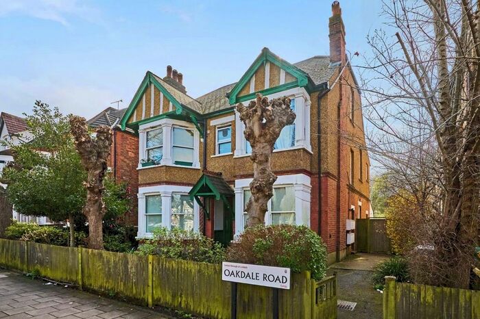 2 Bedroom Flat To Rent In Oakdale Road, London, SW16