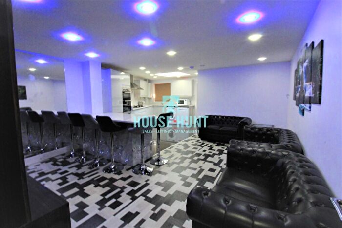 6 Bedroom Terraced House To Rent In Teignmouth Road, Birmingham, B29