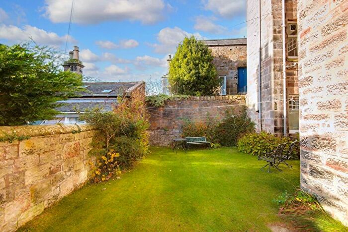 1 Bedroom Flat For Sale In Argyle Street, St Andrews, KY16
