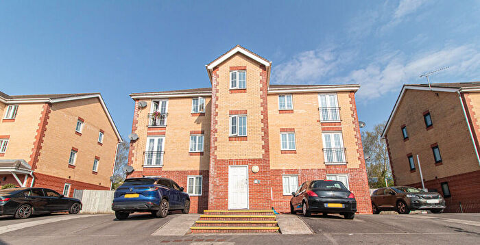 2 Bedroom Apartment To Rent In Llwyn David, Barry, CF62