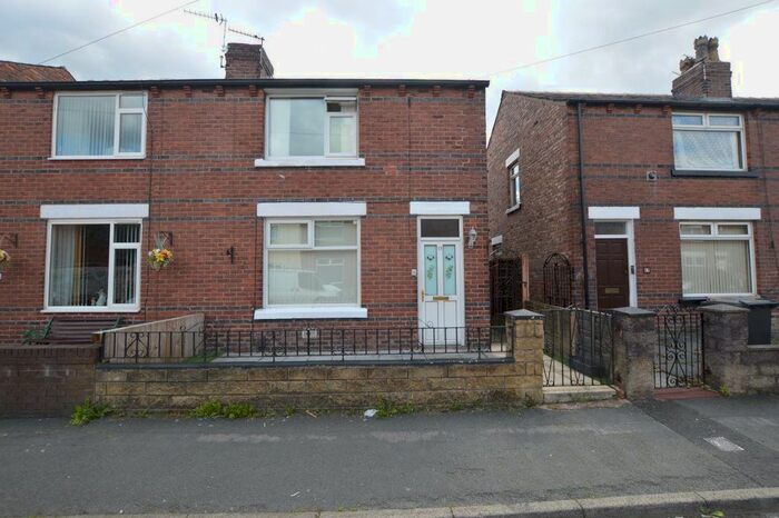 2 Bedroom Semi-Detached House To Rent In New Street, Platt Bridge, Wigan, WN2