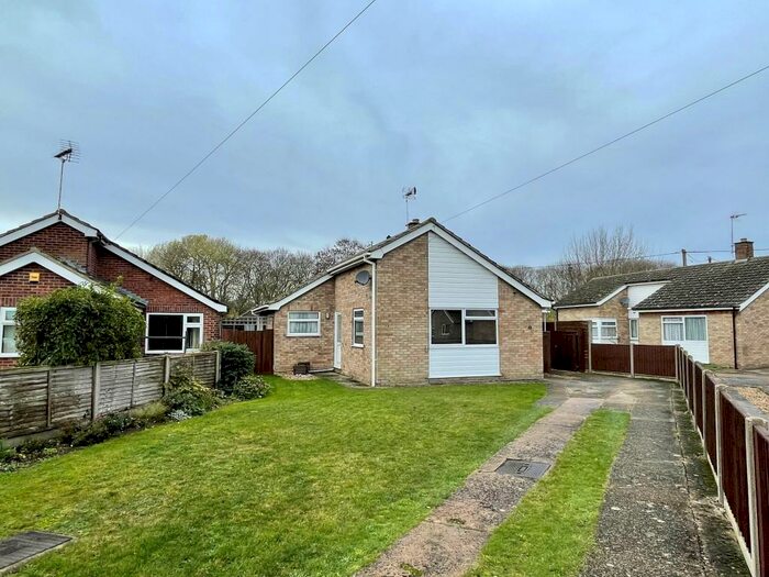 2 Bedroom Bungalow To Rent In St Peters Walk, Hockwold, IP26