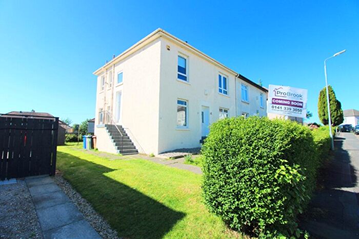 2 Bedroom Flat To Rent In Talisman Road, Knightswood, Glasgow, G13