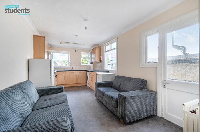 4 Bedroom Terraced House To Rent In Totland Road, Brighton, BN2