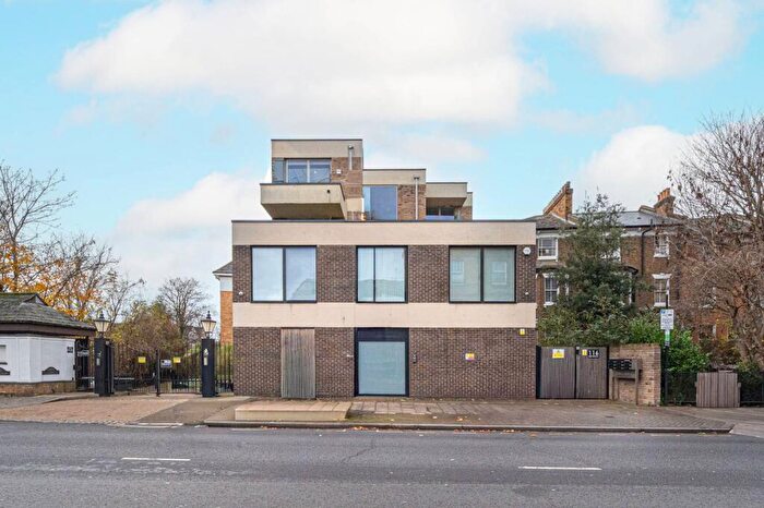 1 Bedroom Flat For Sale In Lee Road, Blackheath, London, SE3