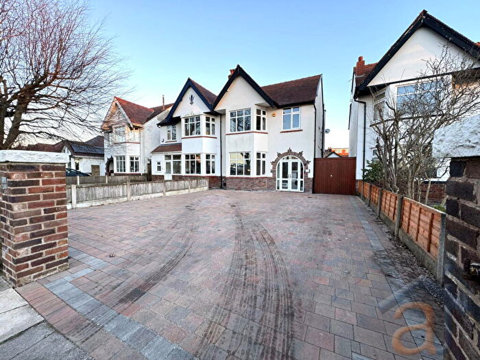 3 Bedroom Semi-Detached House For Sale In Preston New Road, Churchtown, Southport, PR9