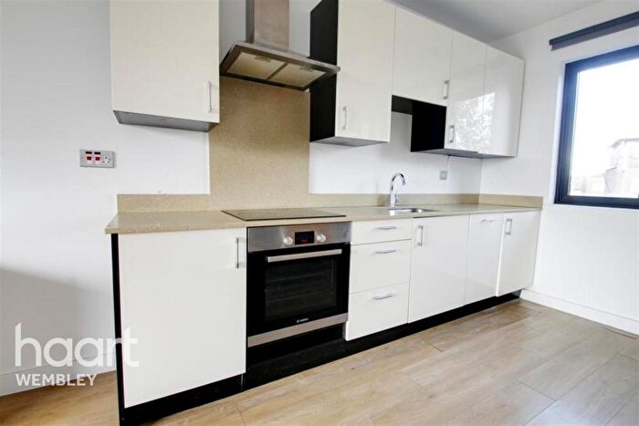 1 Bedroom Flat To Rent In Neasden Lane, NW10