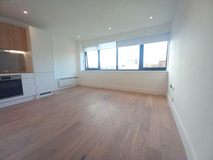 1 Bedroom Apartment To Rent In Romney Place, Maidstone, ME15