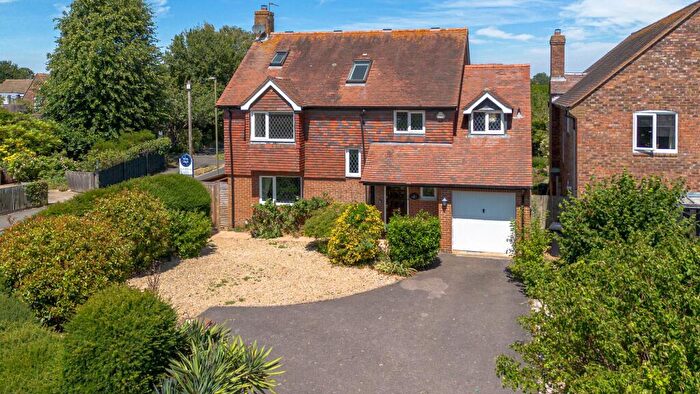 5 Bedroom Detached House For Sale In Kingfisher Close, Abingdon, OX14