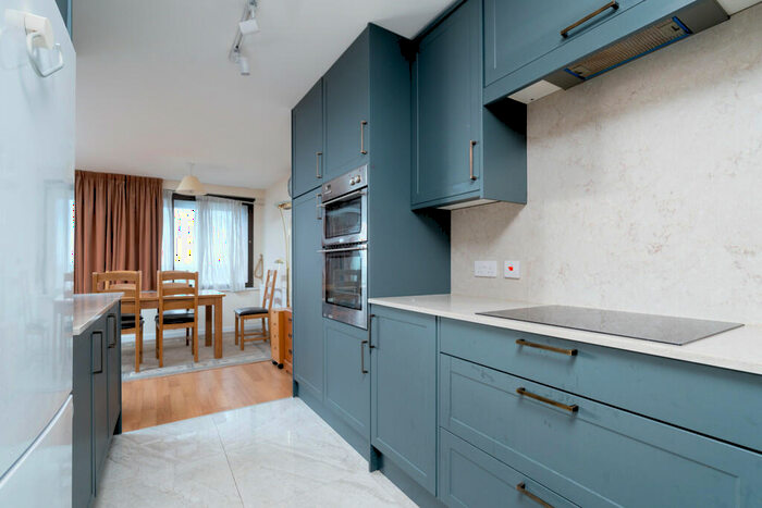 2 Bedroom Apartment To Rent In Cresta House, Swiss Cottage, NW3