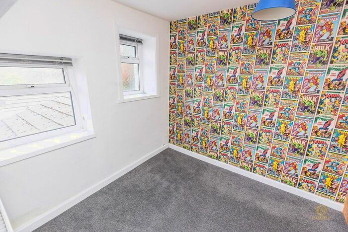 2 Bedroom Cottage For Sale In , Dover Street, Darwen, BB3