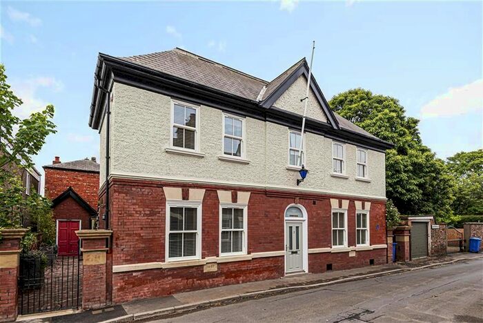 1 Bedroom Flat To Rent In Apartment, The Old Police House, Court Road, Snaith, DN14
