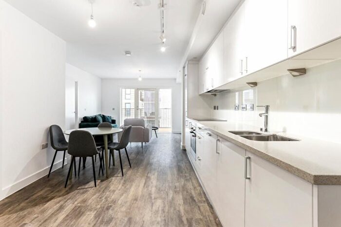 1 Bedroom Apartment To Rent In Millet Place, Pontoon Dock London, E16