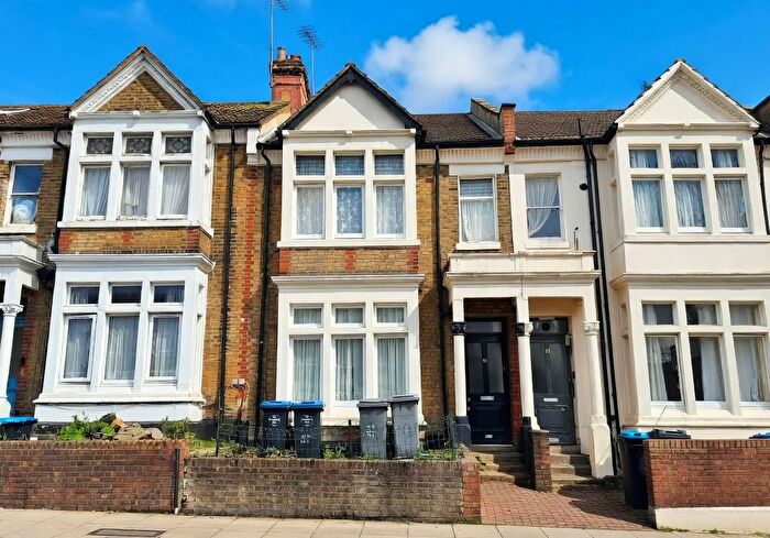 5 Bedroom Block Of Flats For Sale In Greenhill Park, Harlesden, London, NW10