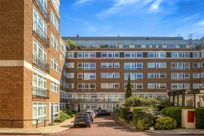 1 Bedroom Apartment To Rent In Nottingham Terrace, Regents Park, London, NW1