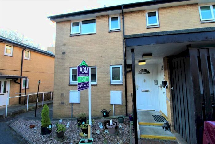 1 Bedroom Flat To Rent In Norcross Avenue, Oakes, Huddersfield, HD3