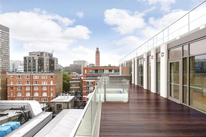 3 Bedroom Flat To Rent In Vauxhall Bridge Road, London, SW1V
