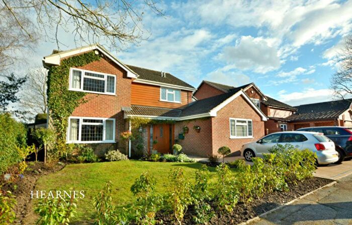 4 Bedroom Detached House For Sale In Countess Close, Merley, Wimborne, BH21