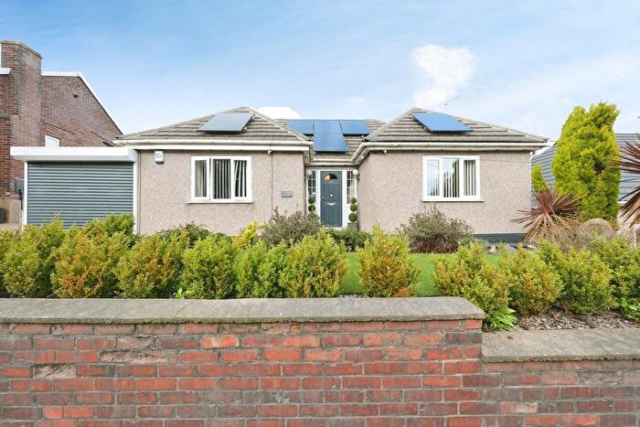 3 Bedroom Detached Bungalow For Sale In Ringwood Road, Brimington, Chesterfield, S43
