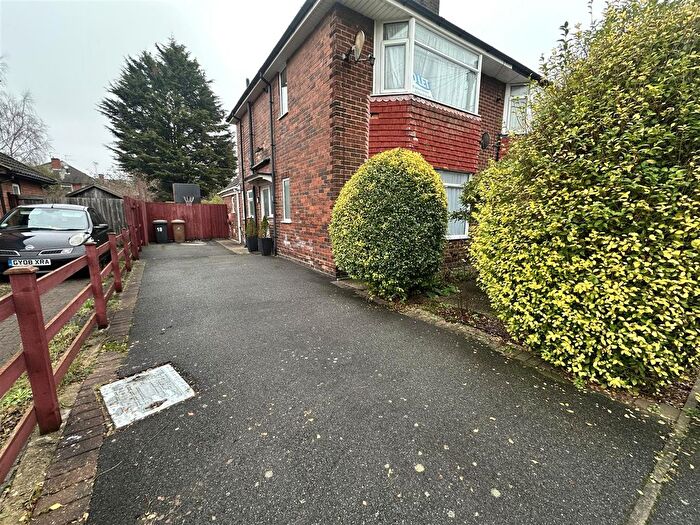 3 Bedroom Semi-Detached House To Rent In Ellesmere Avenue, Derby, DE24