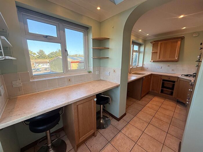 2 Bedroom End Of Terrace House To Rent In Woodmead Road, Axminster, EX13